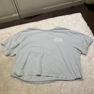 Rip curl cropped tee, light blue